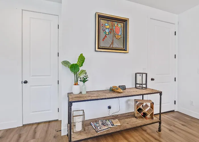 Casa vacanze Pet Family-friendly Spacious Fenced Yard 5-min To Downtown Ev Charger *
