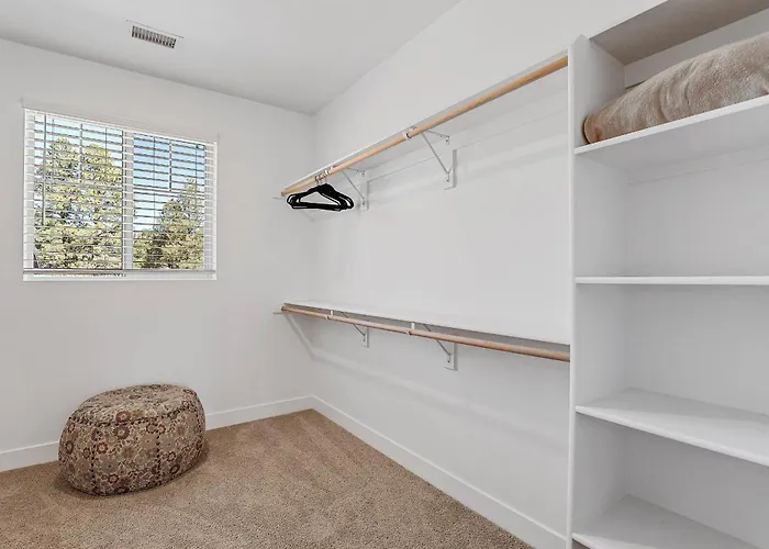 Pet Family-friendly Spacious Fenced Yard 5-min To Downtown Ev Charger Casa vacanze *