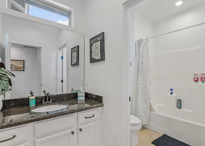 Pet Family-friendly Spacious Fenced Yard 5-min To Downtown Ev Charger Casa vacanze *